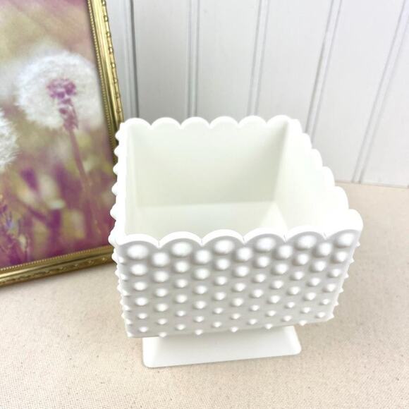 White Hobnail Bowl, Small Pedestal Bowl, Decorative Bowl with Scalloped Edge - Picture 2 of 9